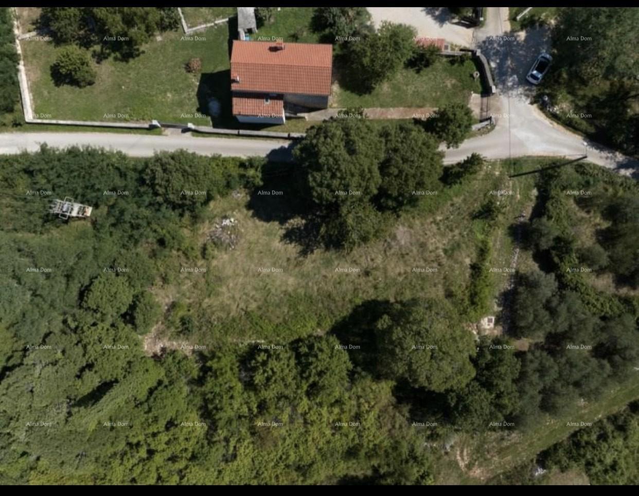 Land For sale - ISTARSKA VIšNJAN