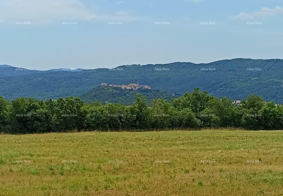 Land for sale 1374 m² – Buzet