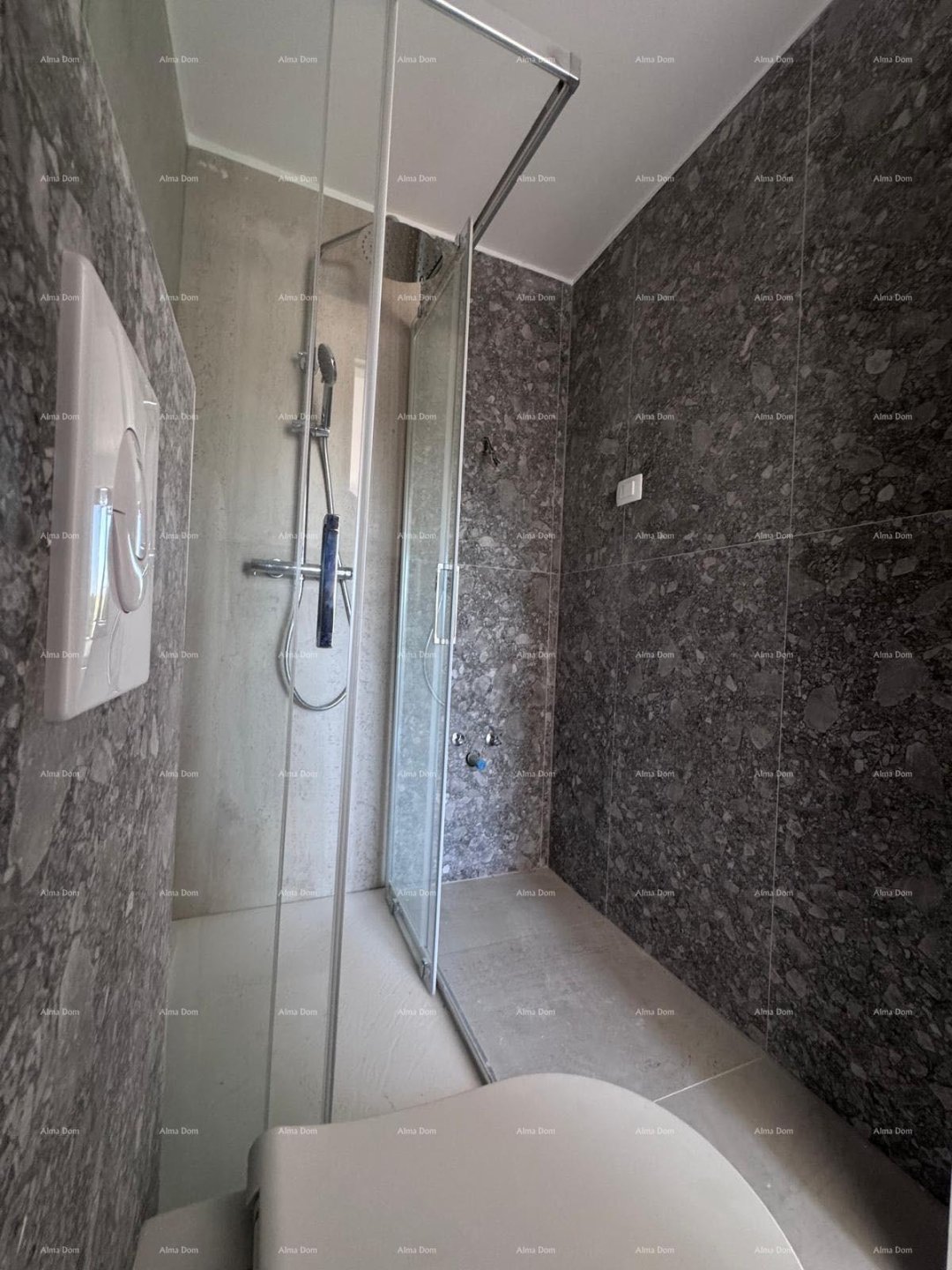 Flat For sale - ISTARSKA FAžANA