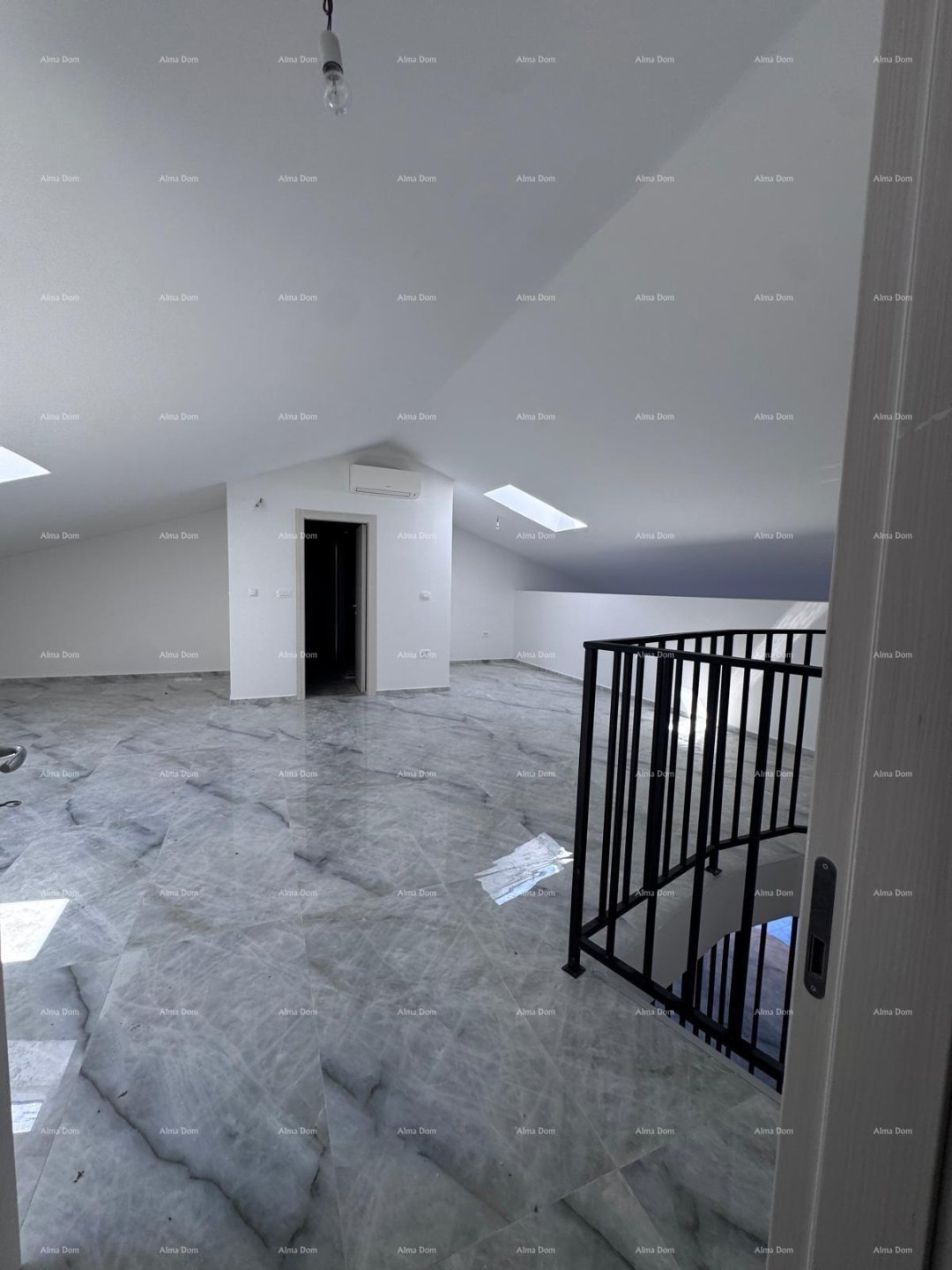 Flat For sale - ISTARSKA FAžANA