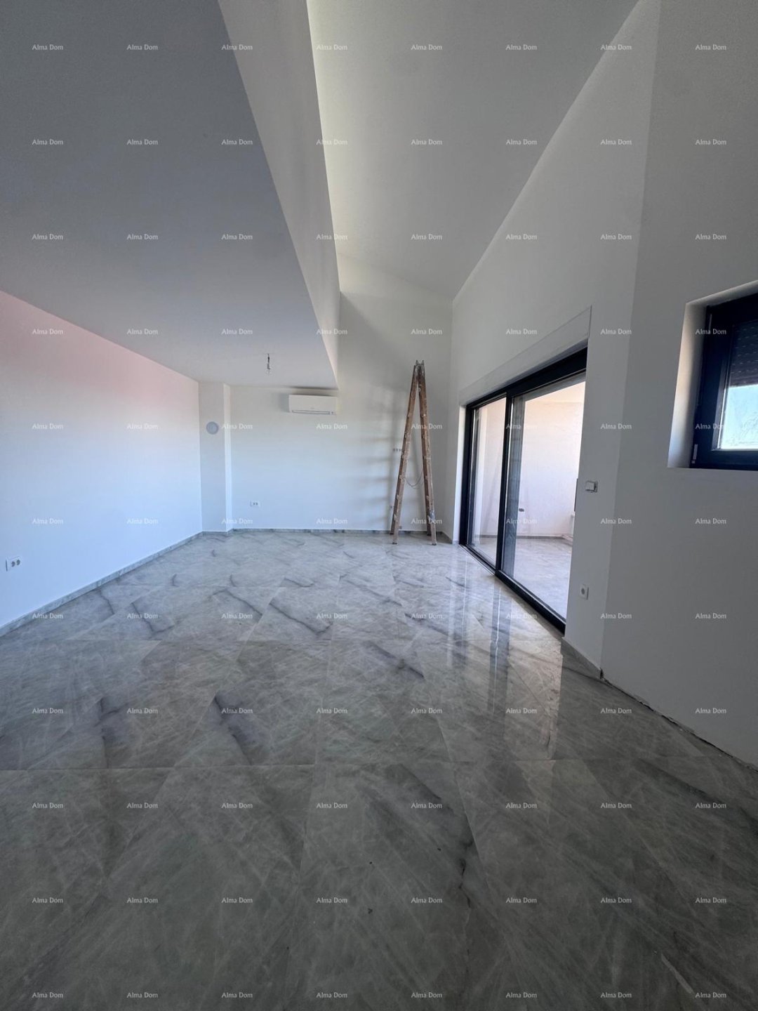 Flat For sale - ISTARSKA FAžANA