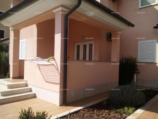 Haus zu verkaufen 400 m² – Premantura