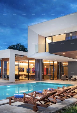 Casa in vendita 429 m² – Ližnjan