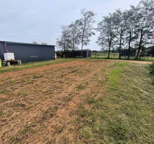 Terrain à vendre 520 m² – Fiorini