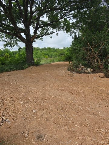 Parcela na predaj 681 m² – Šarići