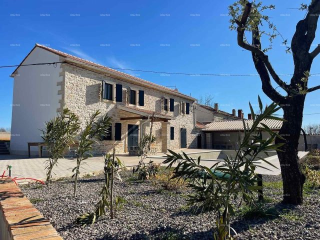 Kuća na prodaju 200 m² – Prhati