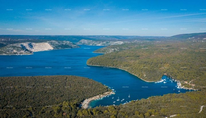 Pozemek na prodej 43000 m² – Barban