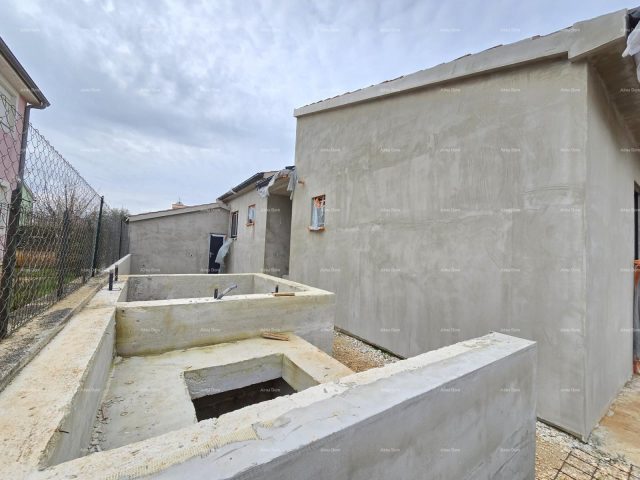 Haus zu verkaufen 100 m² – Škatari