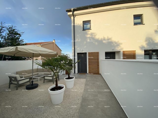 Stan na prodaju 104 m² – Premantura