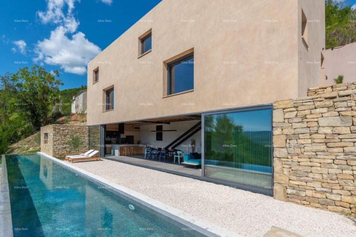 Kuća na prodaju 200 m² – Motovun