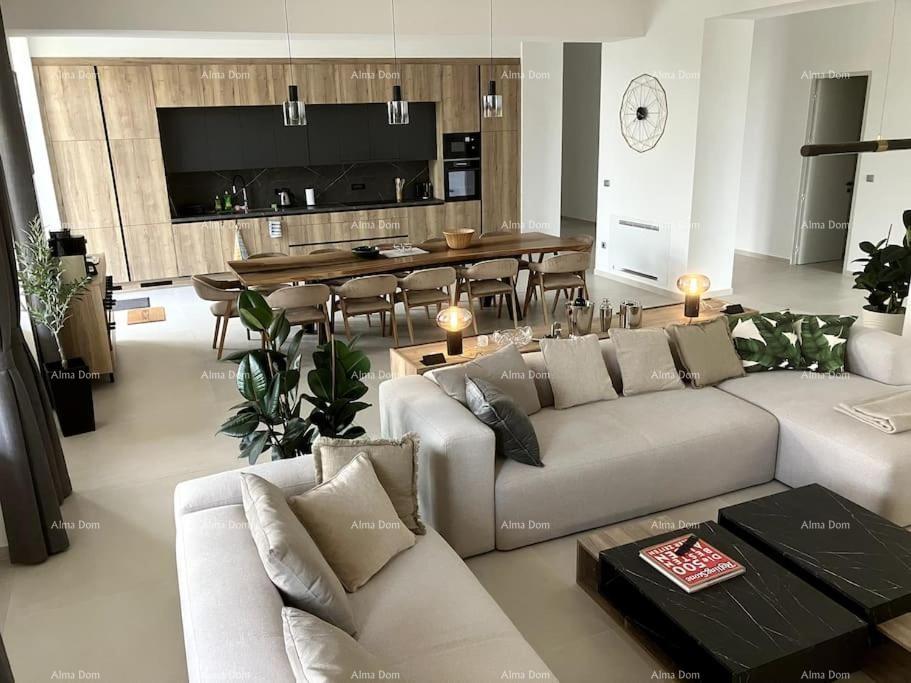 Casa In vendita - ISTARSKA POREč