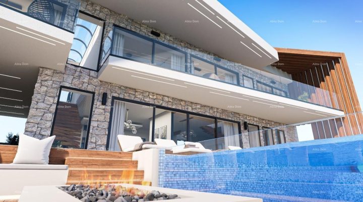 Dům na prodej 467 m² – Kaštelir