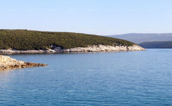 Land for sale 599 m² – Peruški
