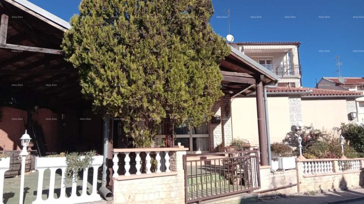 House for sale 463 m² – Centar