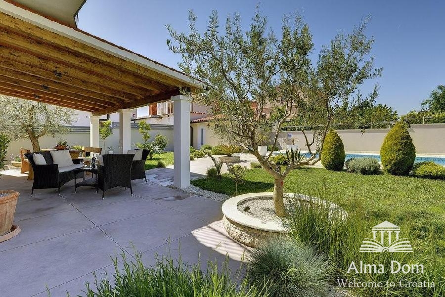 House For sale - ISTARSKA MEDULIN