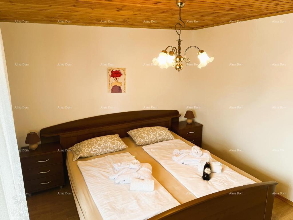 Casa In vendita - ISTARSKA KAROJBA