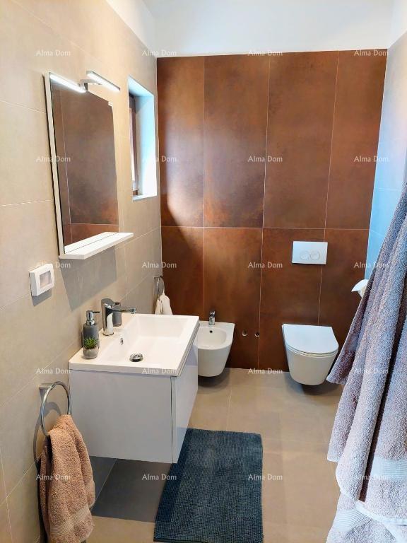 Haus Zu verkaufen - ISTARSKA MARčANA