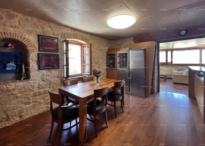 Dom na predaj 175 m² – Funtana
