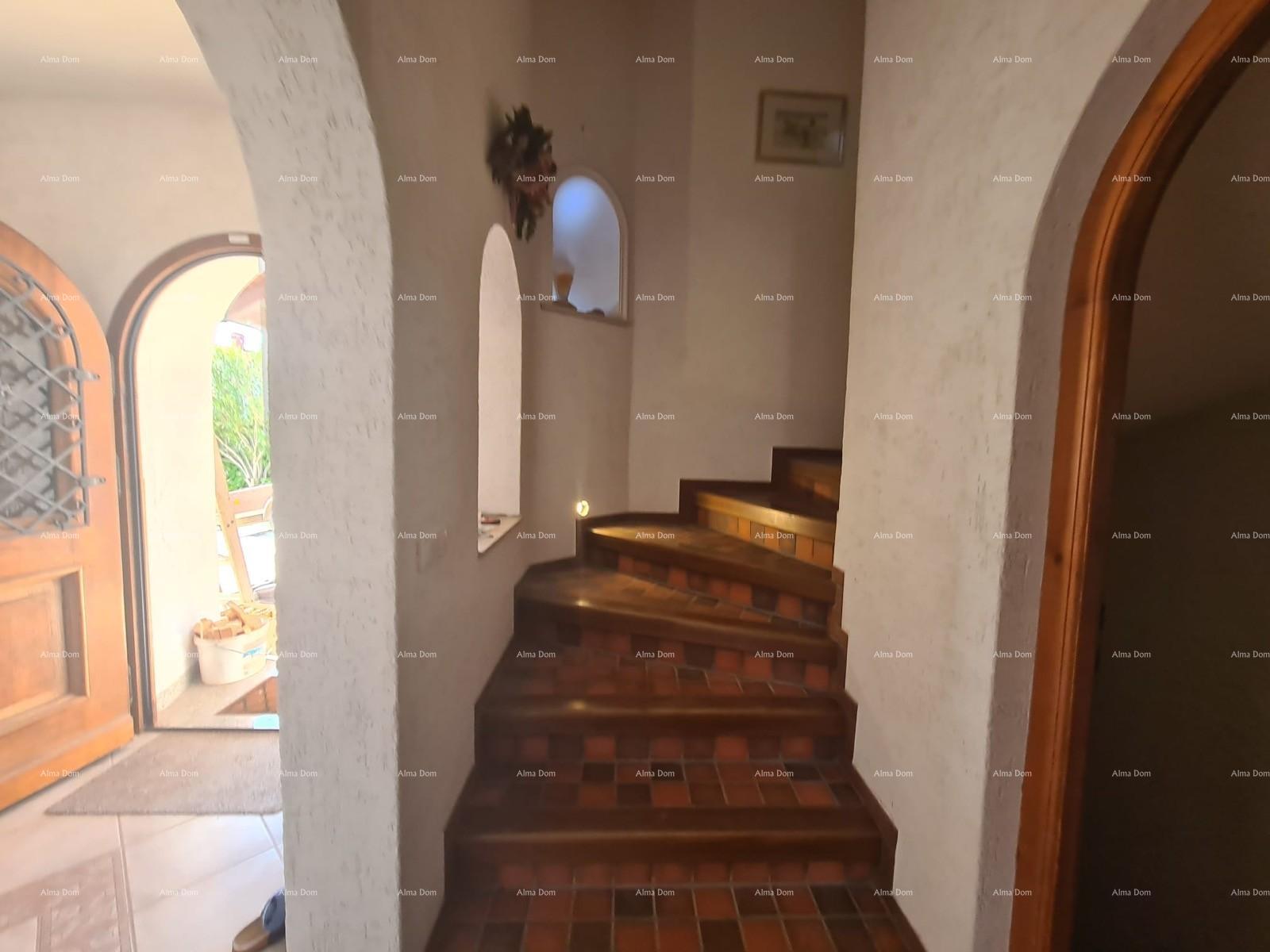 Hiša Na predaj - ISTARSKA MEDULIN