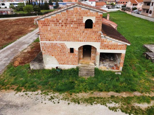 House for sale 200 m² – Centar