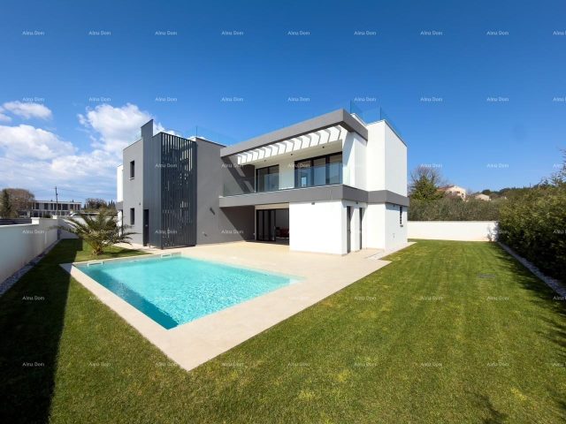 Kuća na prodaju 320 m² – Pomer