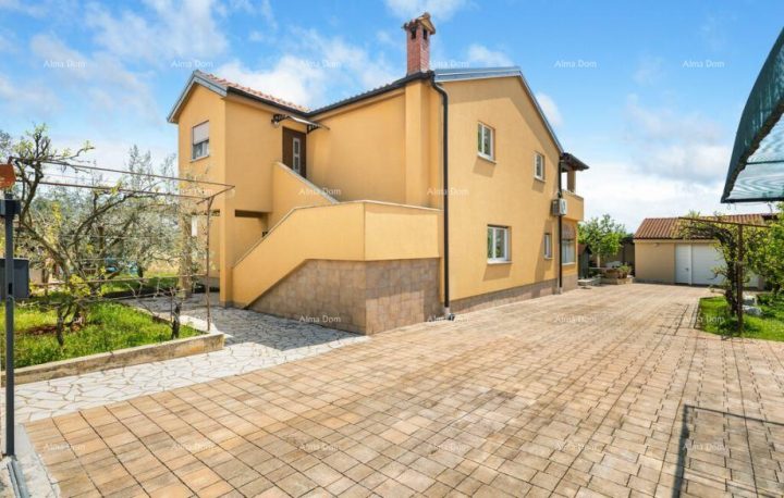 Casa in vendita 300 m² – Žbandaj