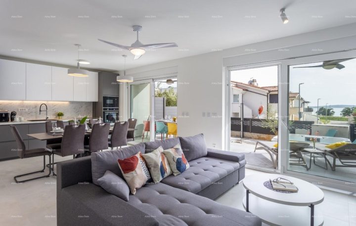 Kuća na prodaju 200 m² – Medulin