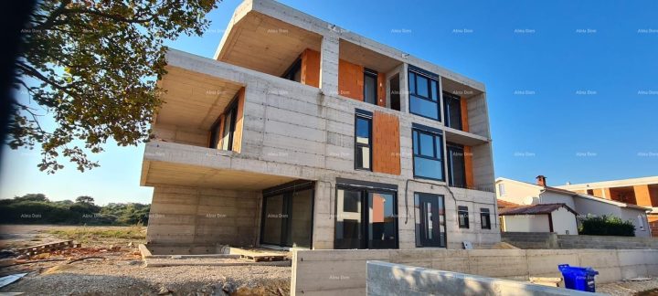 House for sale 260 m² – Medulin