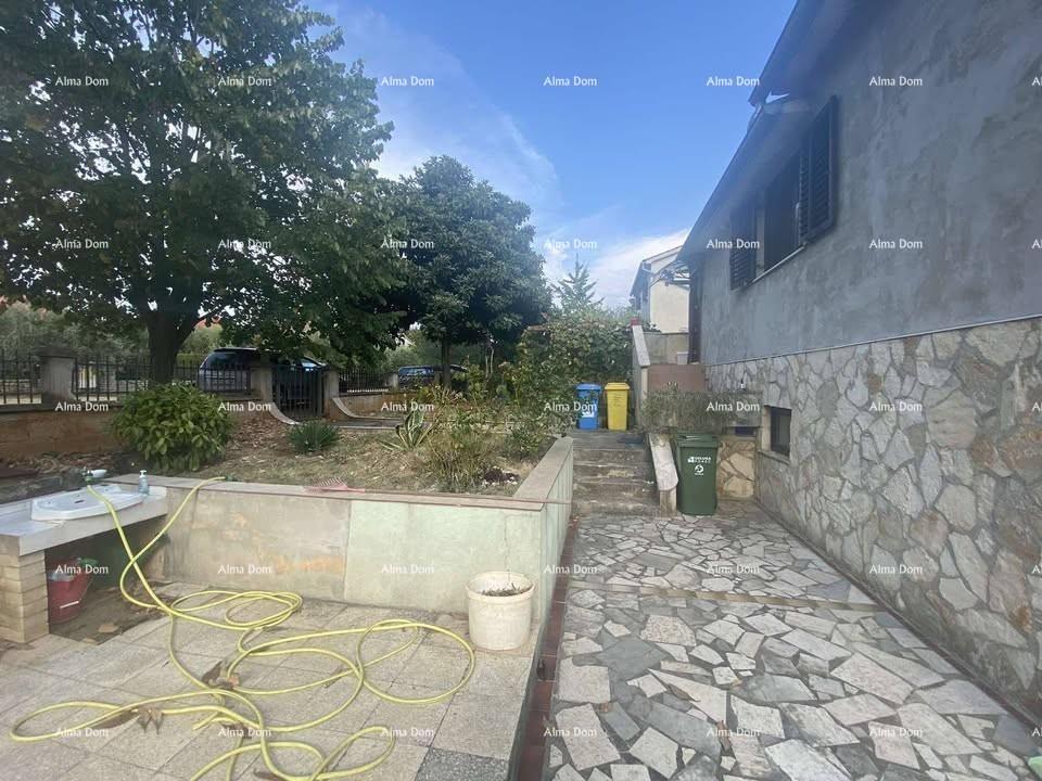 Hiša Naprodaj - ISTARSKA Poreč