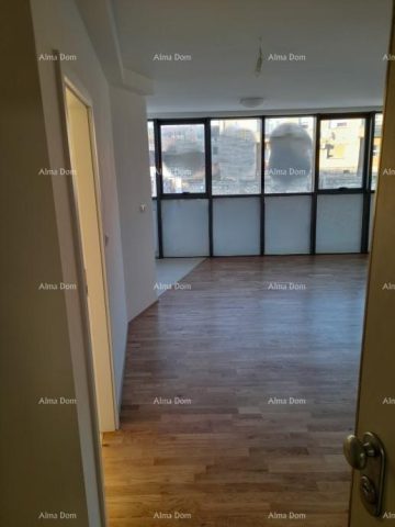 Flat for sale 88 m² – Centar
