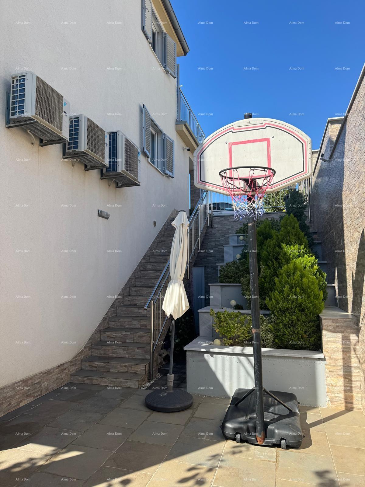House For sale - ISTARSKA MEDULIN
