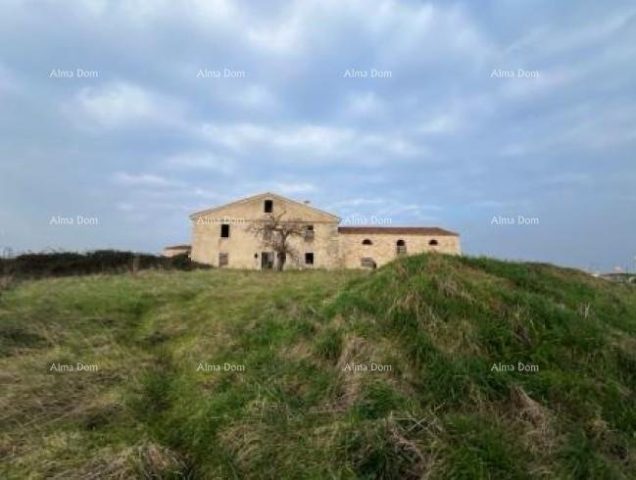 Dom na predaj 750 m² – Centar