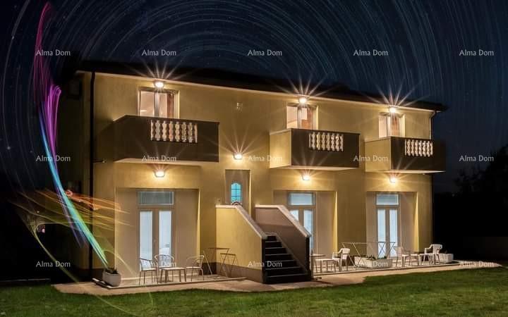 Hiša Na predaj - ISTARSKA UMAG