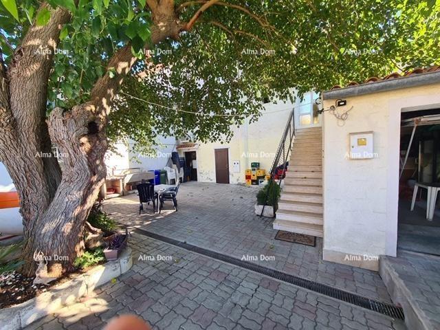 Kuća Na prodaju - ISTARSKA MEDULIN