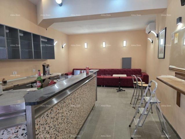 Locaux commerciaux à vendre 60 m² – Centar