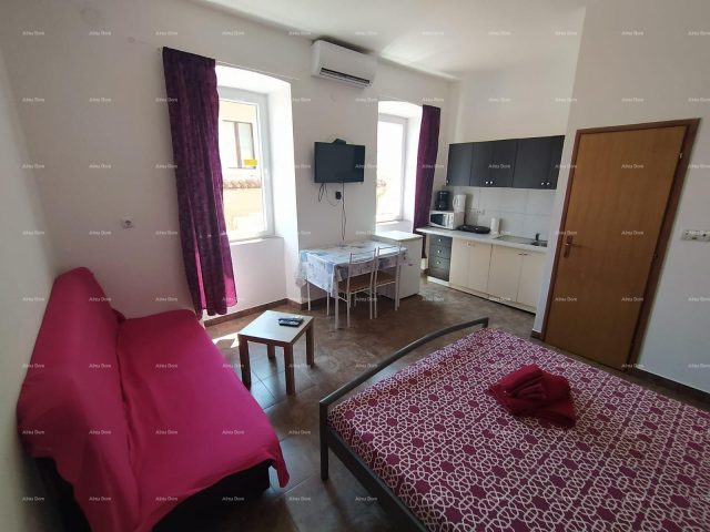 Flat for sale 90 m² – Centar
