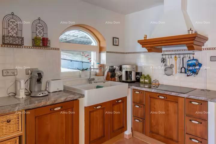 House For sale - ISTARSKA MEDULIN