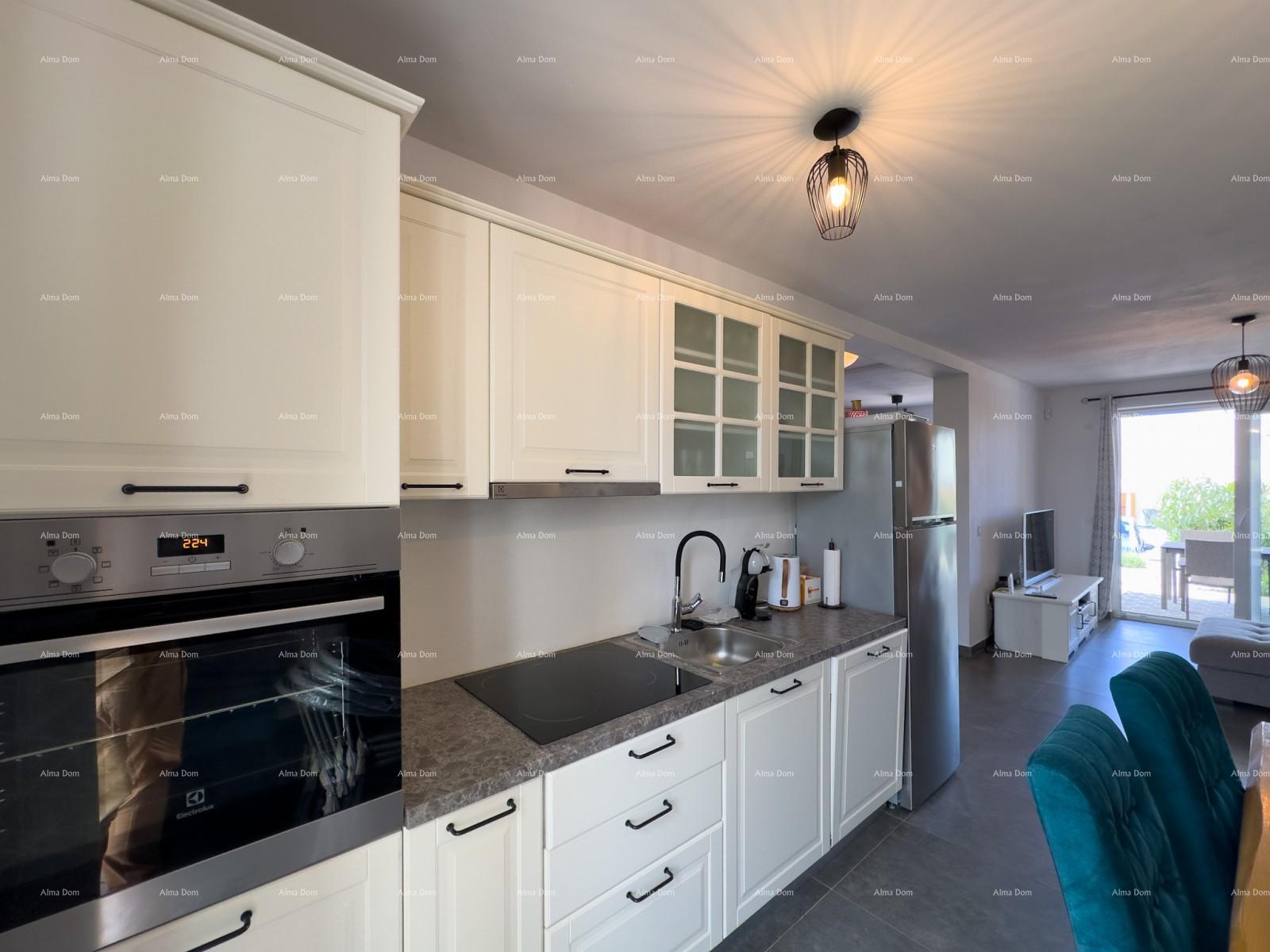 House For sale - ISTARSKA NOVIGRAD