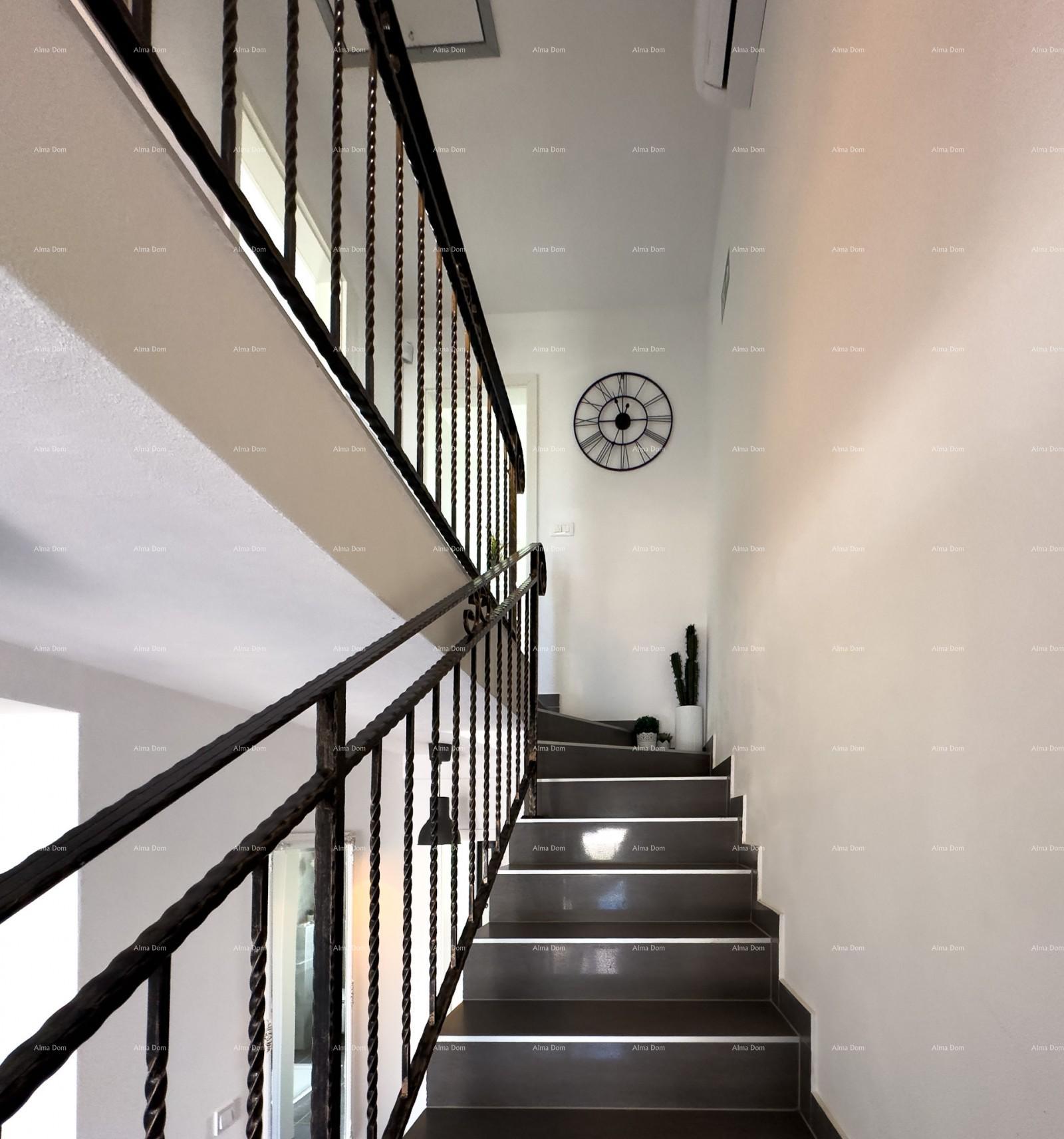 House For sale - ISTARSKA NOVIGRAD