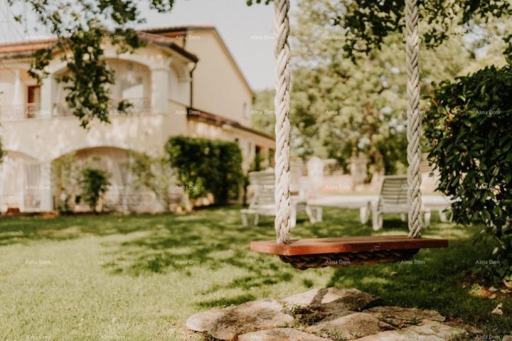 Hotel For sale NOVIGRAD