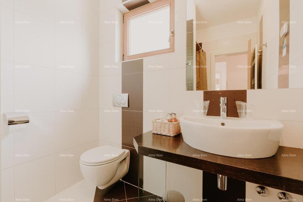 Hotel For sale - ISTARSKA NOVIGRAD