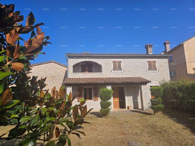 Kuća na prodaju 405 m² – Tinjan