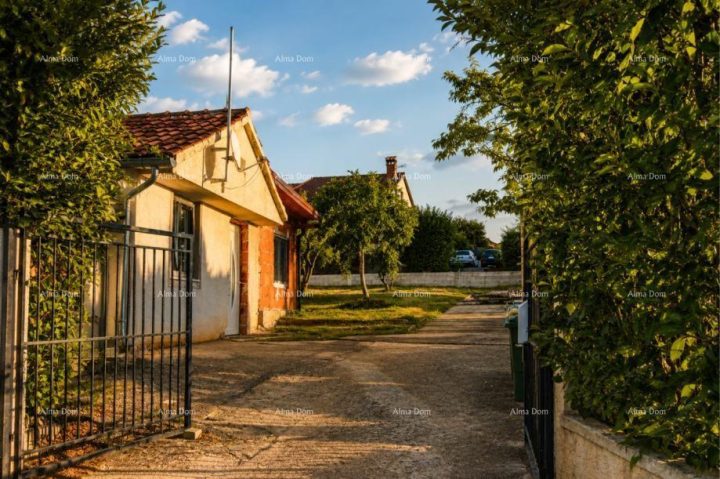Kuća na prodaju 67 m² – Kukci