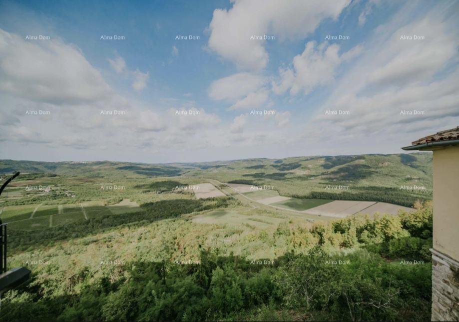 Hiša Naprodaj - ISTARSKA Motovun