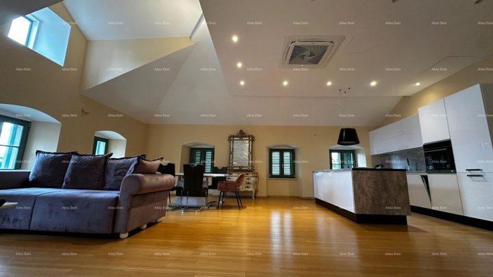 Stan na prodaju 185 m² – Volosko