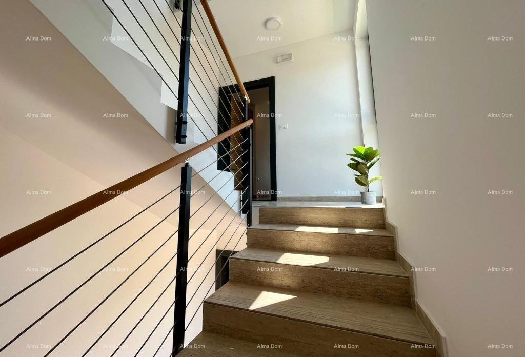 House For sale - ISTARSKA MEDULIN