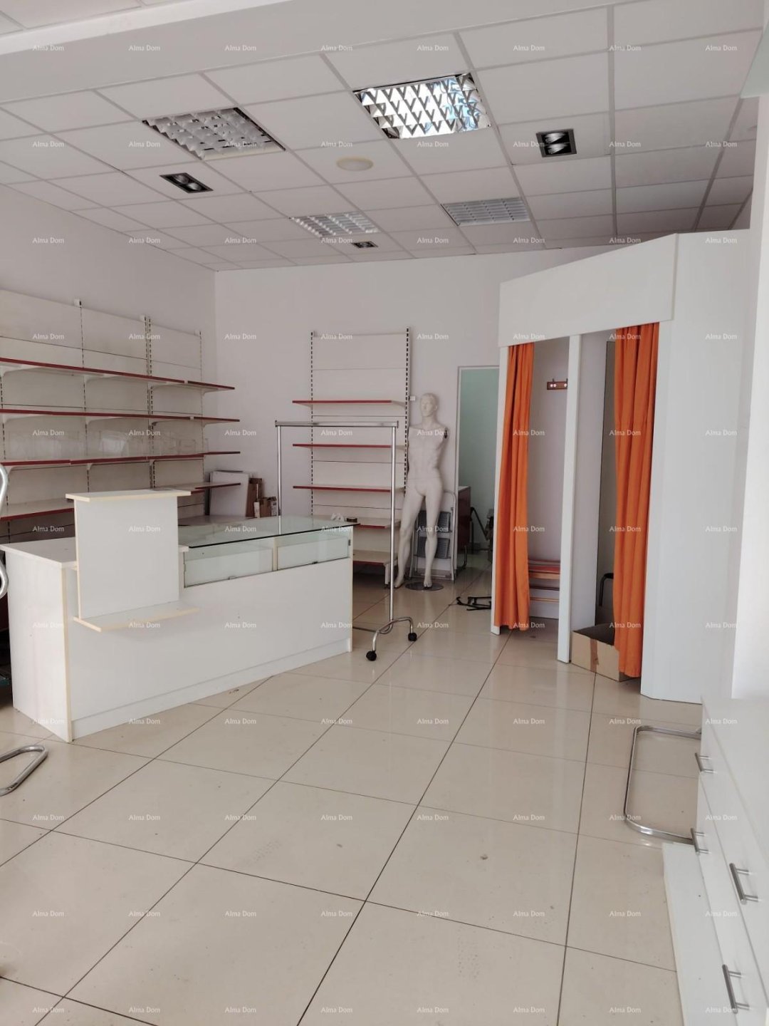 Business premises For sale - Istarska Pula - foto 2/4