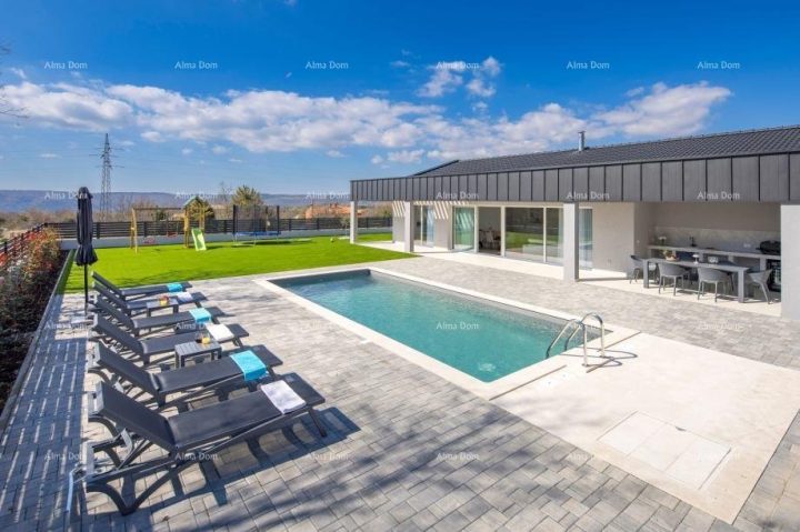 Dům na prodej 203 m² – Brgod
