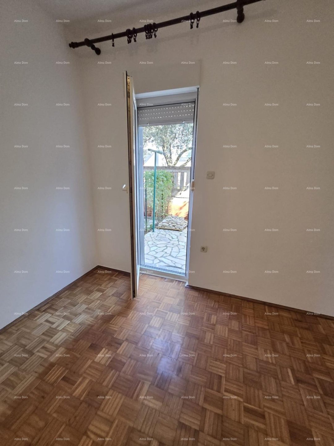 Flat For sale - ISTARSKA Pula