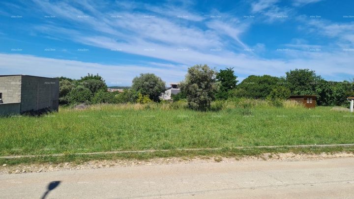 Pozemek na prodej 600 m² – Medulin